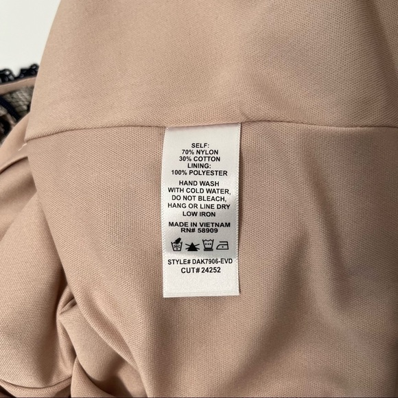 NEW! GB Girls Navy & Cream Lace Formal Dress size 8/10 long sleeve - Picture 8 of 9